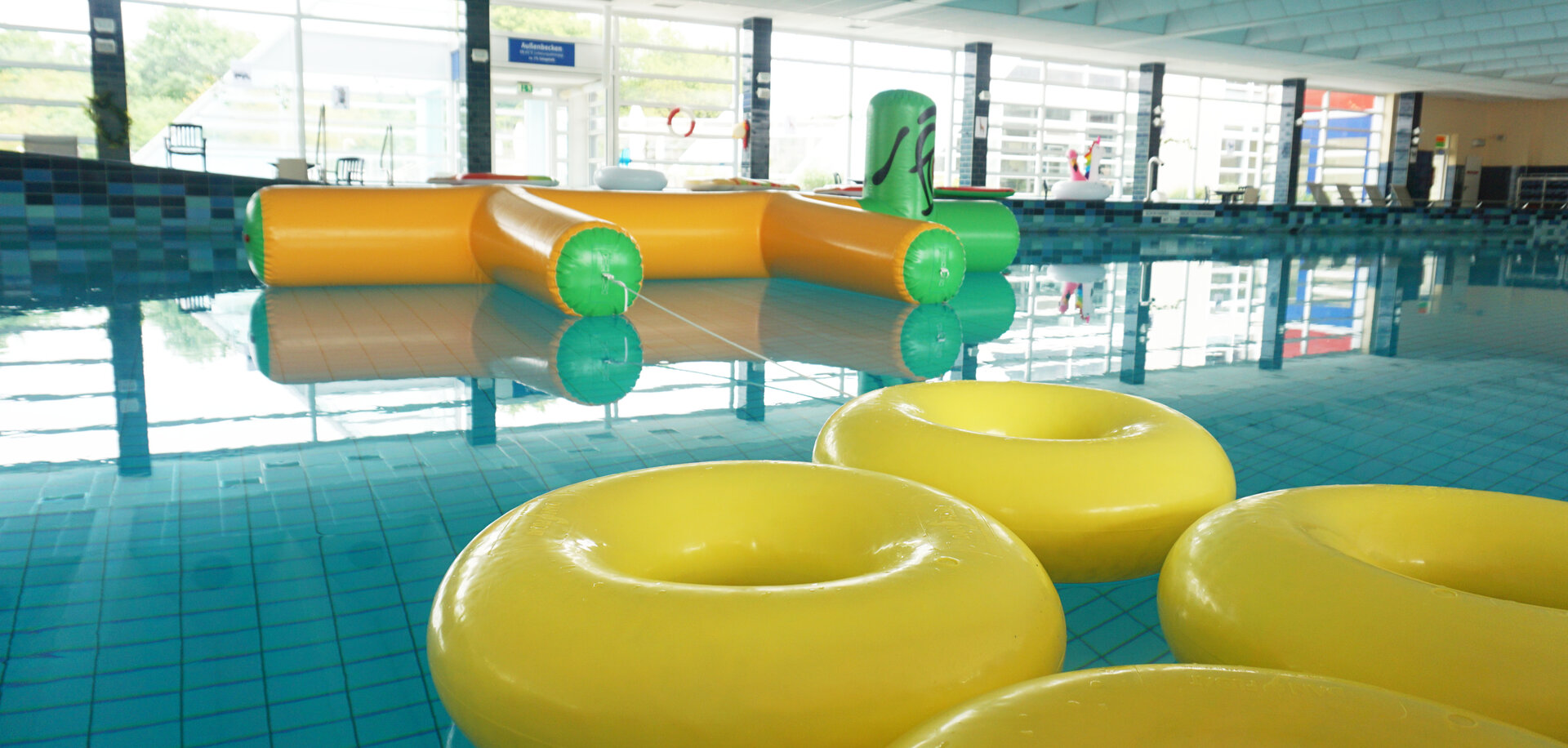 Schwimmattraktion